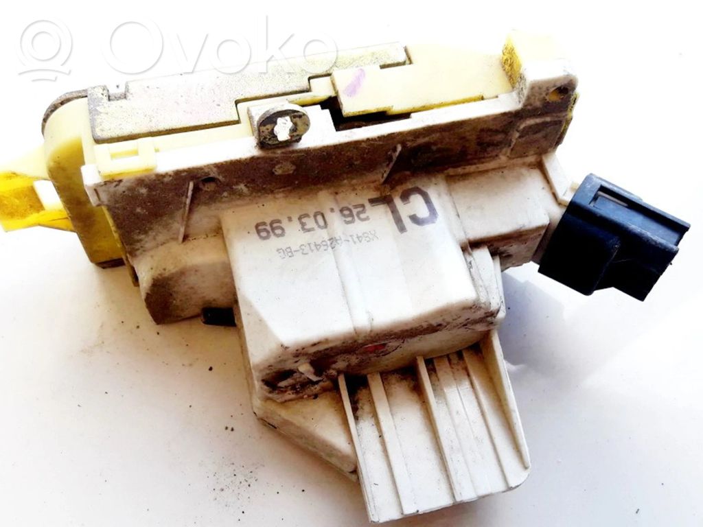 Ford Focus Încuietoare ușă spate 