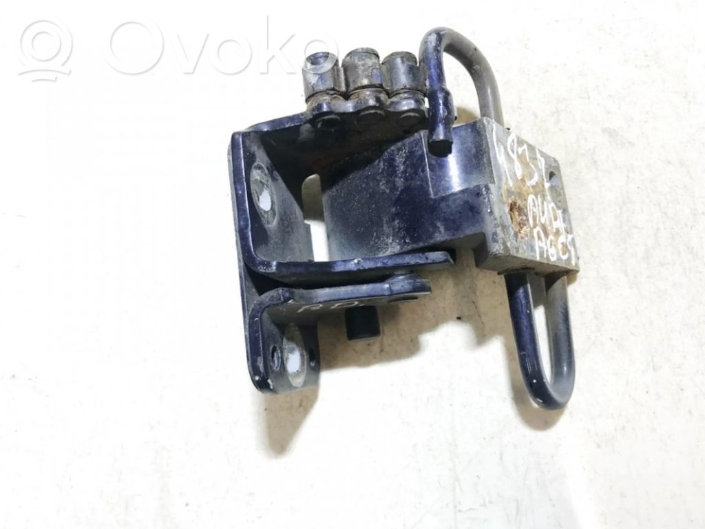 Etuoven yläsarana   4B0831412A,4B0831412A