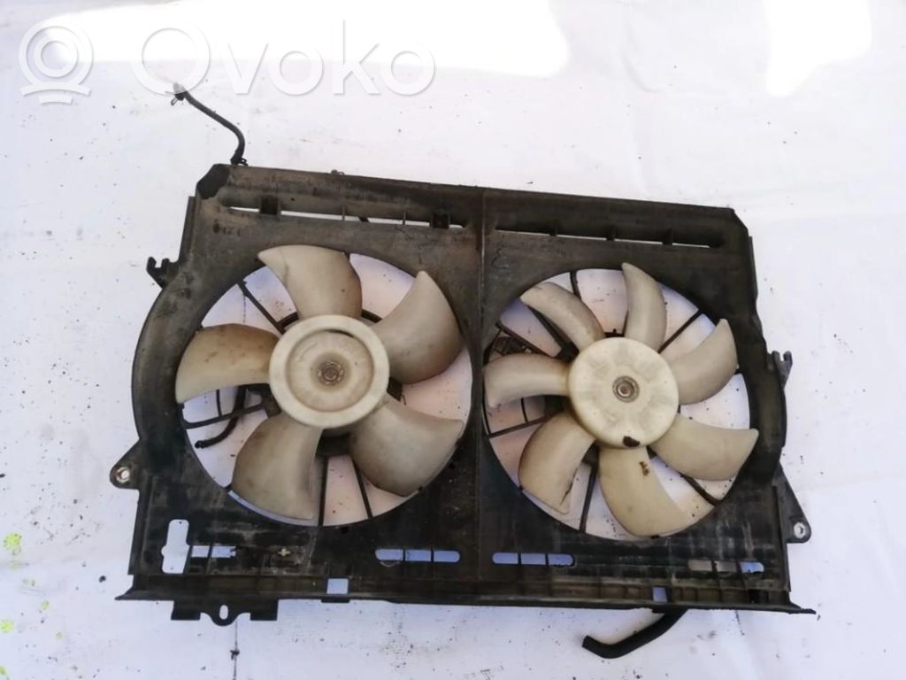 Toyota Corolla Verso AR10 Convogliatore ventilatore raffreddamento del radiatore