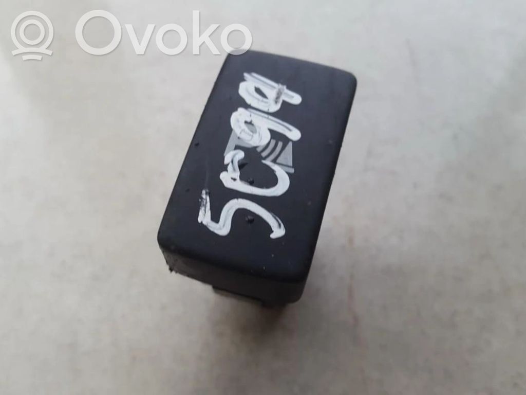 Comutator senzor parcare (PDC)   M24985,M24985