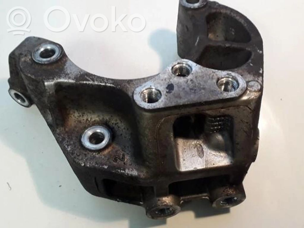 Soporte de montaje del motor (Usadas)
