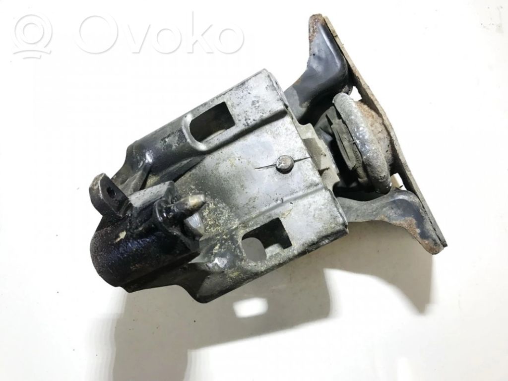 Nissan Micra Engine mount bracket 
