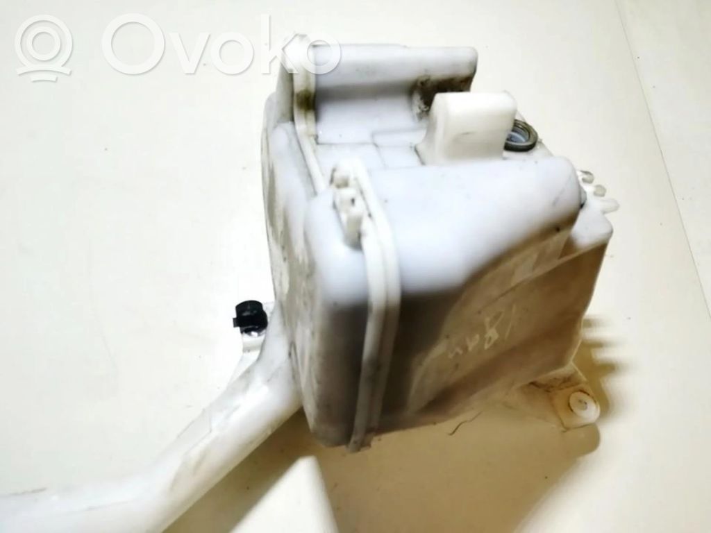 Toyota Yaris Rezervor lichid spălare parbriz