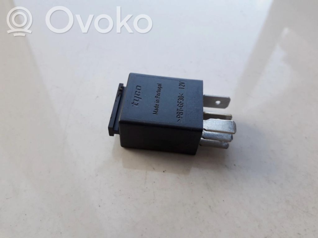 Audi A6 S6 C6 4F Alte relee 
