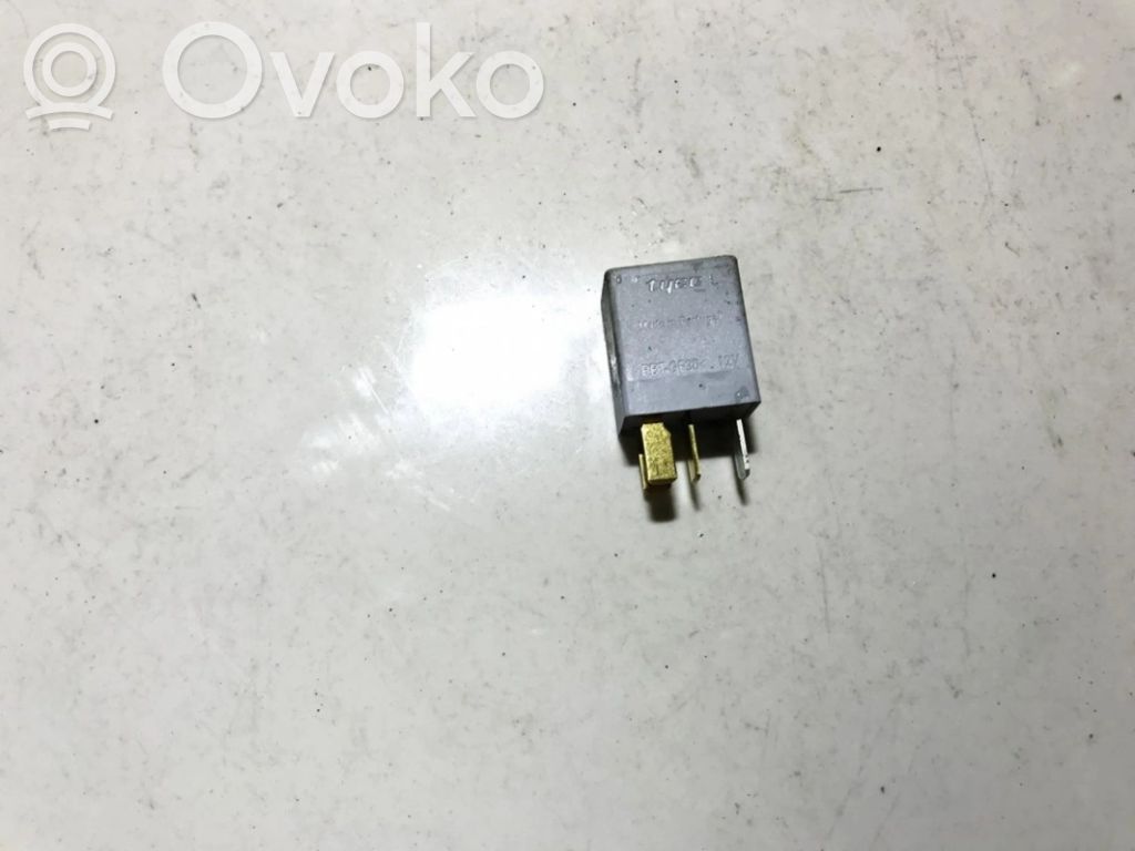 Toyota Corolla Verso AR10 Alte relee 