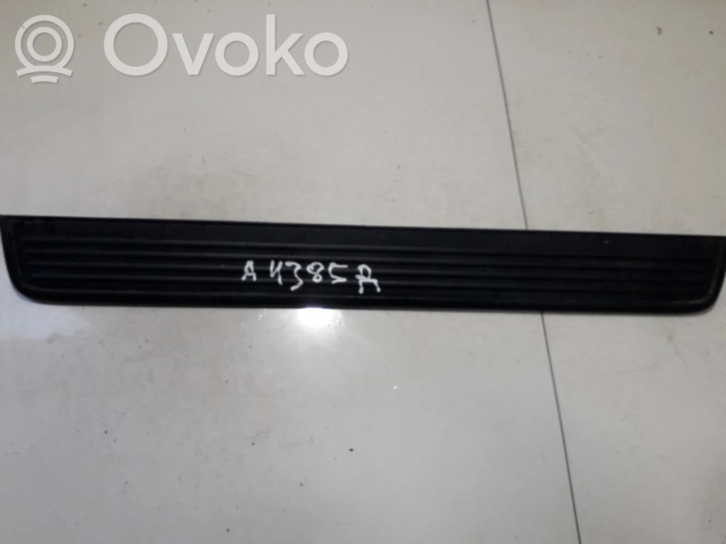 Honda Accord Garniture marche-pieds avant 