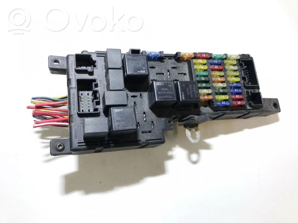 Volvo XC70 Skrzynka bezpieczników / Komplet 