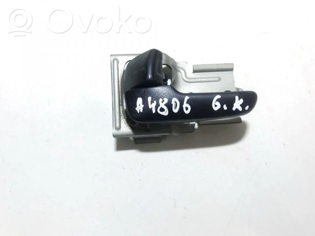 Mazda 323 F Poignée intérieure de porte arrière
