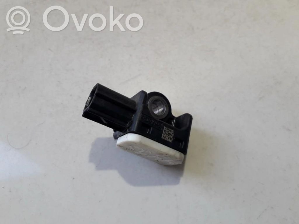 Sensor impacto/accidente para activar Airbag   8M5T14B342AC,8M5T14B342AC,8M5T14B342AC,8M5T14B342AC