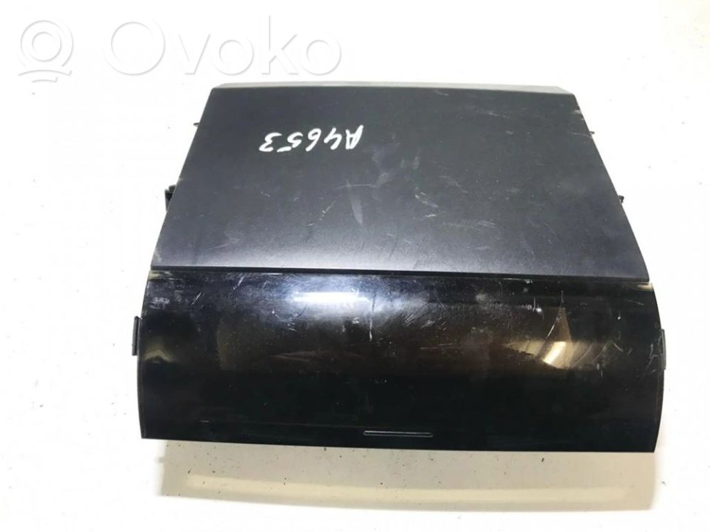Toyota Prius (XW20) Altra parte interiore