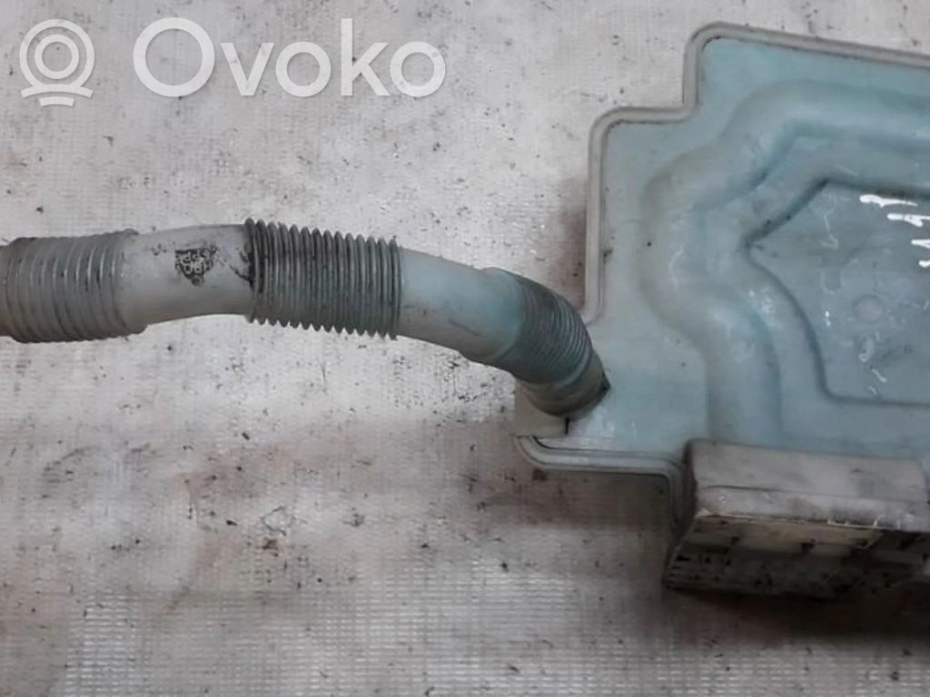 Volkswagen Golf V Serbatoio/vaschetta liquido lavavetri parabrezza