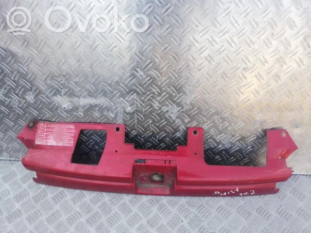 Peugeot 306 Etusäleikkö 