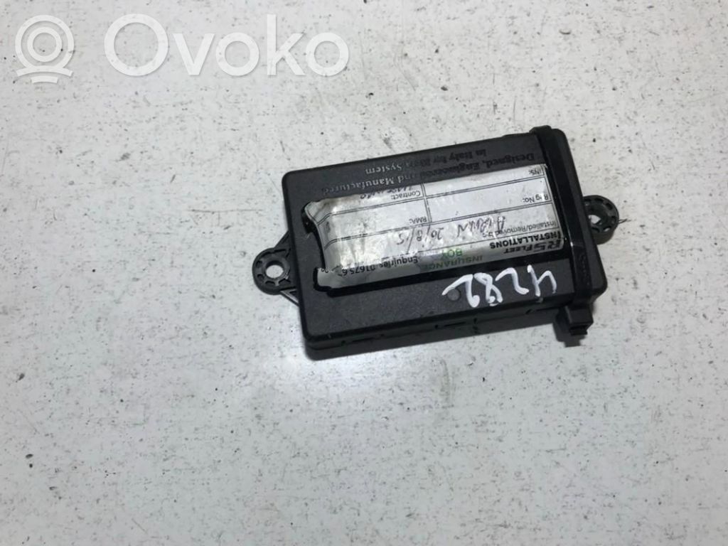 Suzuki Swift I Kitas daviklis 