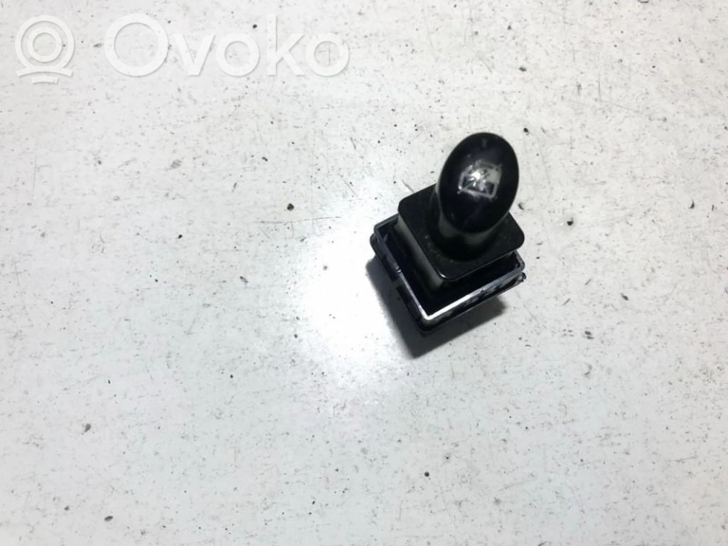 Interruptor del elevalunas eléctrico   A223,A223