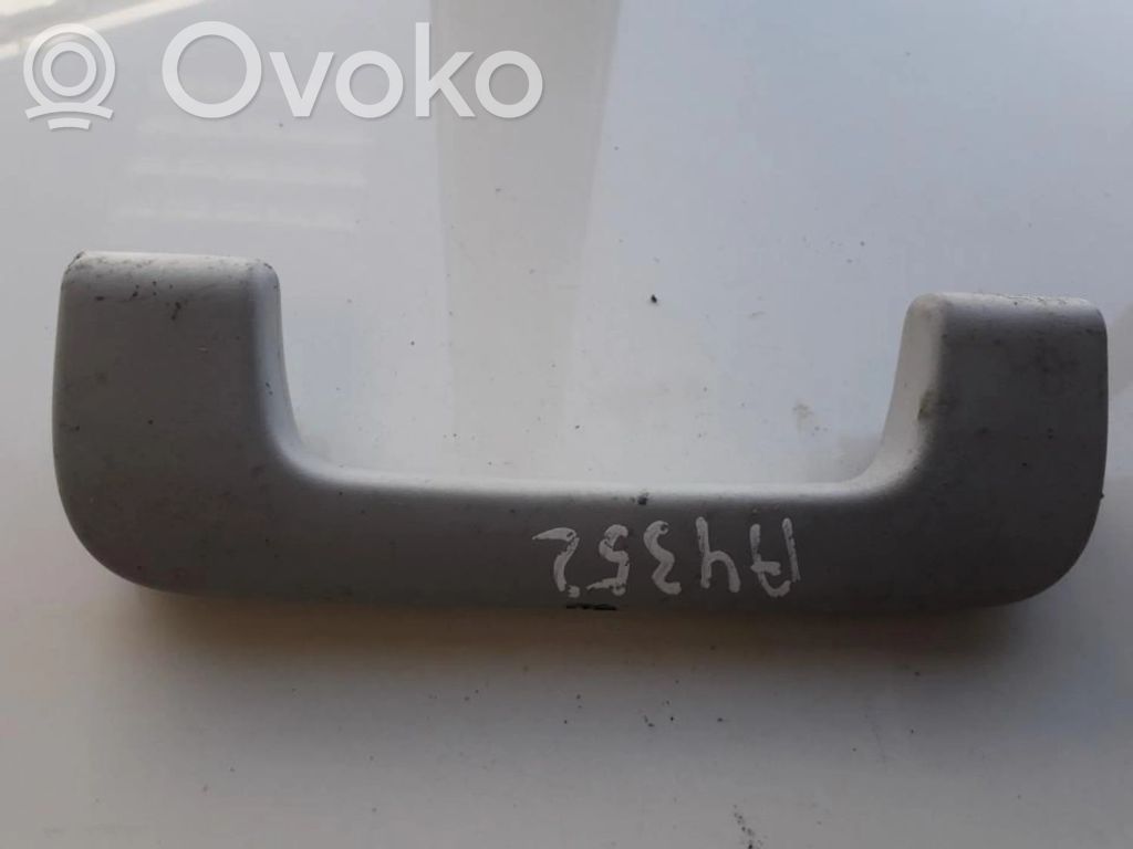 Asidero interior delantero   8P0857607,8P0857607