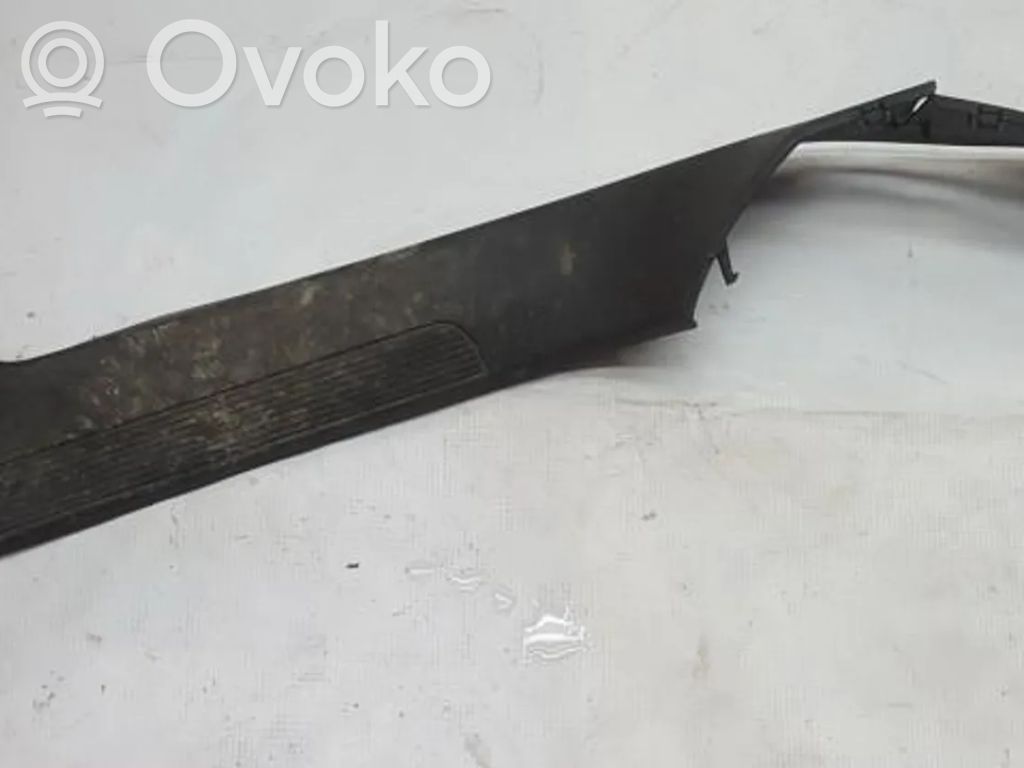 Volkswagen PASSAT B6 Capac prag spate 