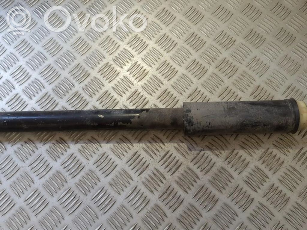 Lancia Lybra Takaiskunvaimennin 