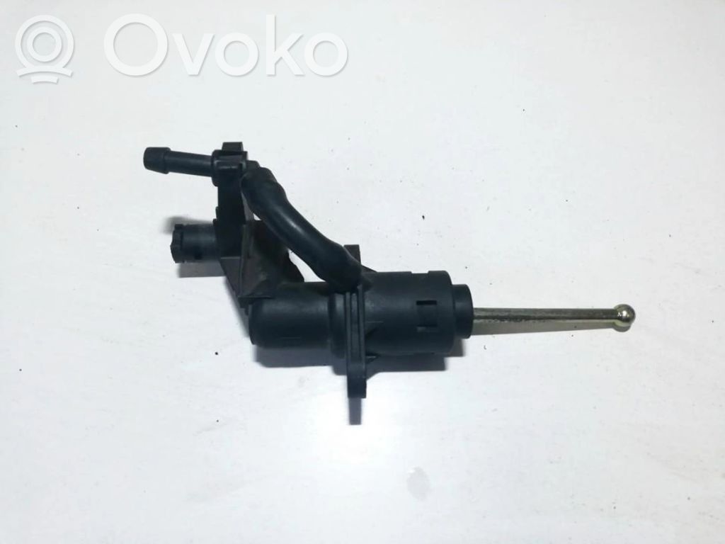 Audi A4 S4 B6 8E 8H Cilindro maestro de embrague 