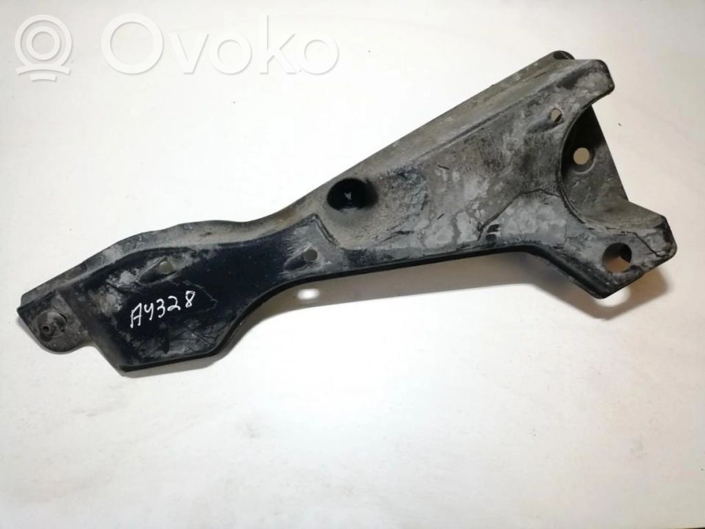 Toyota RAV 4 (XA30) Placa protectora/protector antisalpicaduras motor 