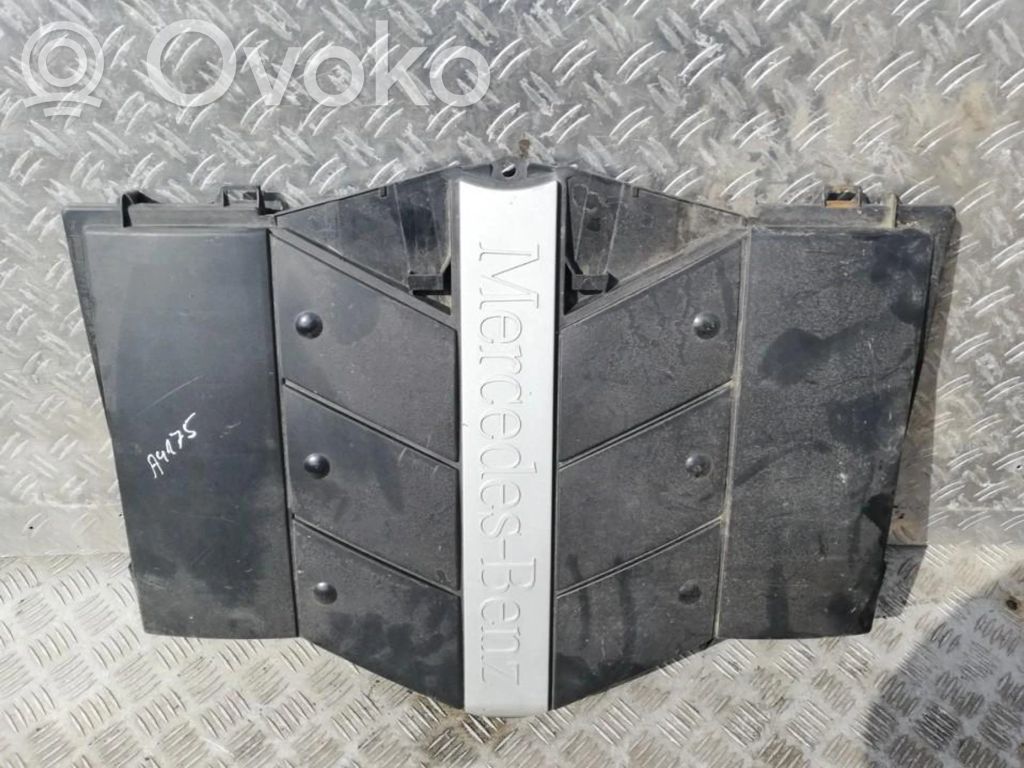 Motorabdeckung
