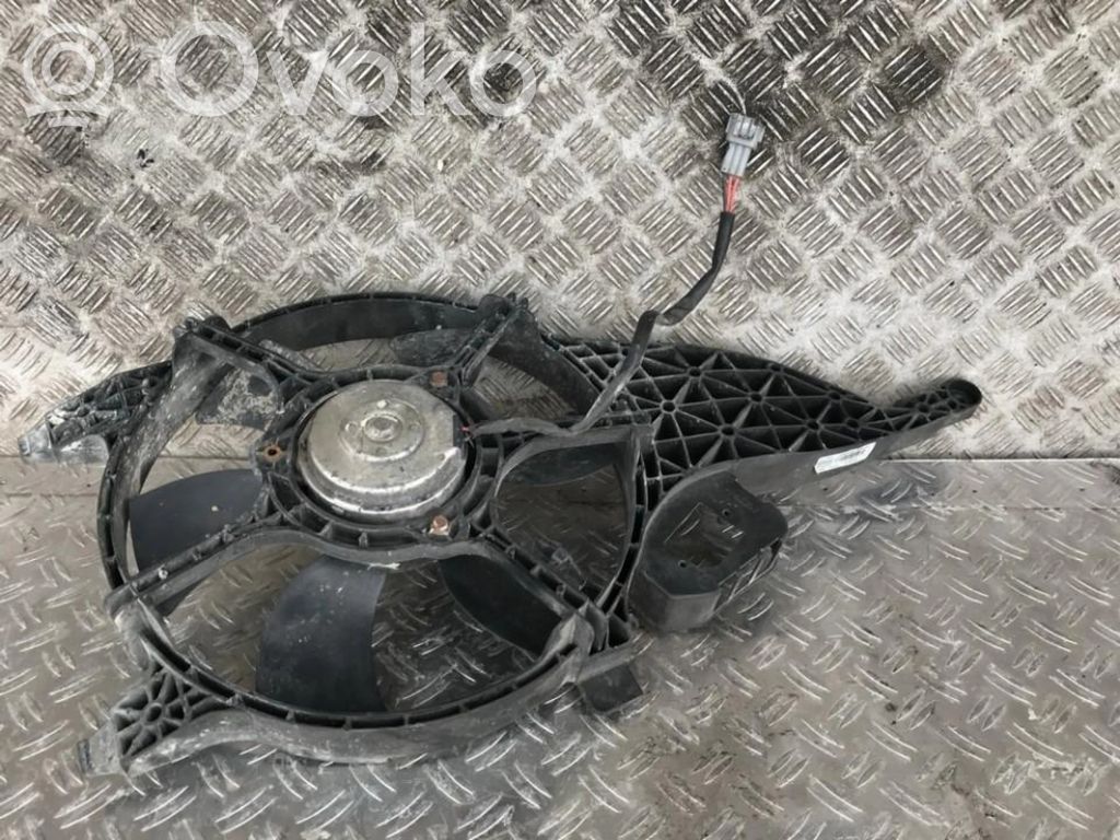 Nissan Navara D40 Suport ventilator radiator 