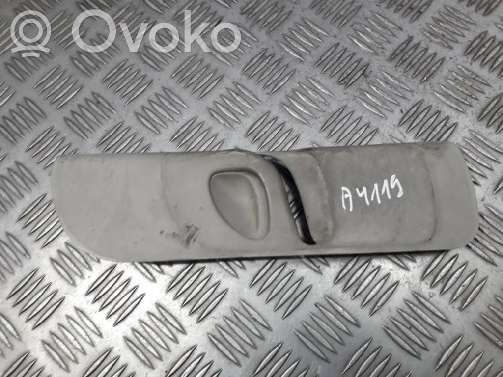 Opel Zafira A Altra parte interiore 