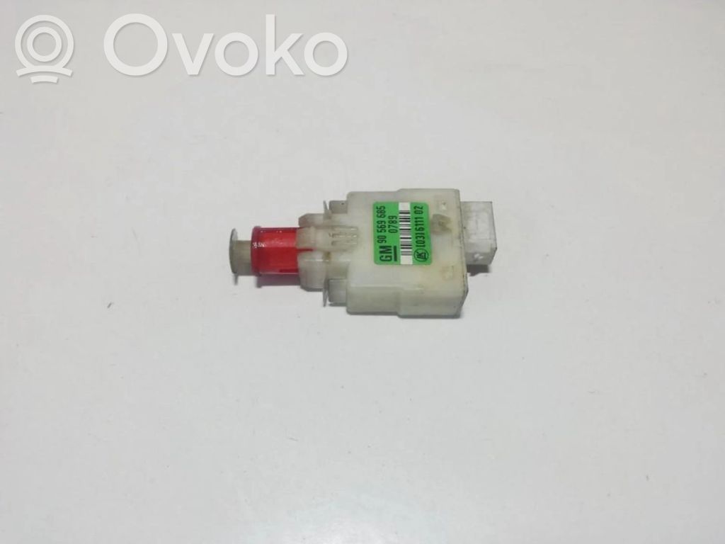Opel Vectra B Interruttore del pedale del freno 