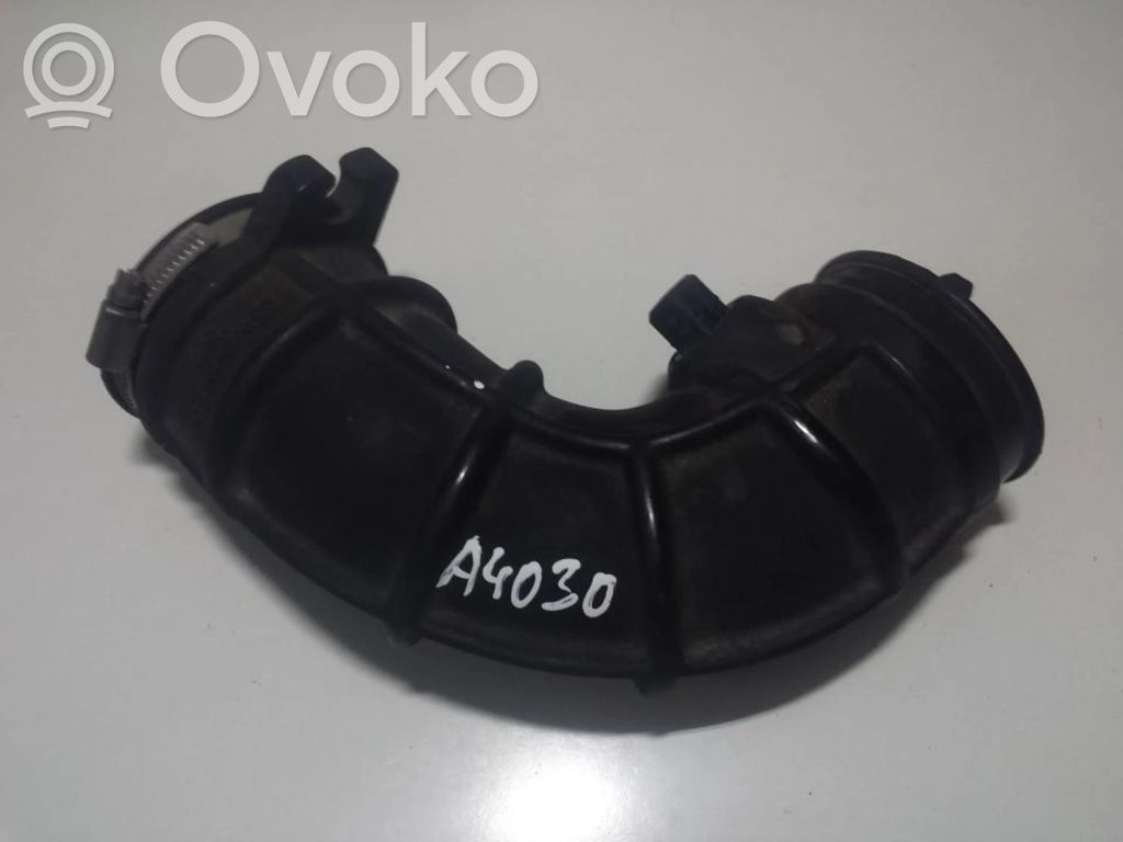 Opel Vectra B Tubo di aspirazione dell’aria 