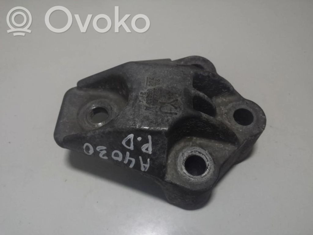 Opel Vectra B Supporto di montaggio del motore (usato) 