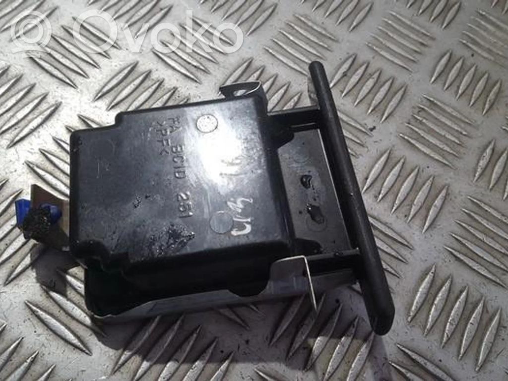 Cendrier   FABC1D2511,FABC1D2511