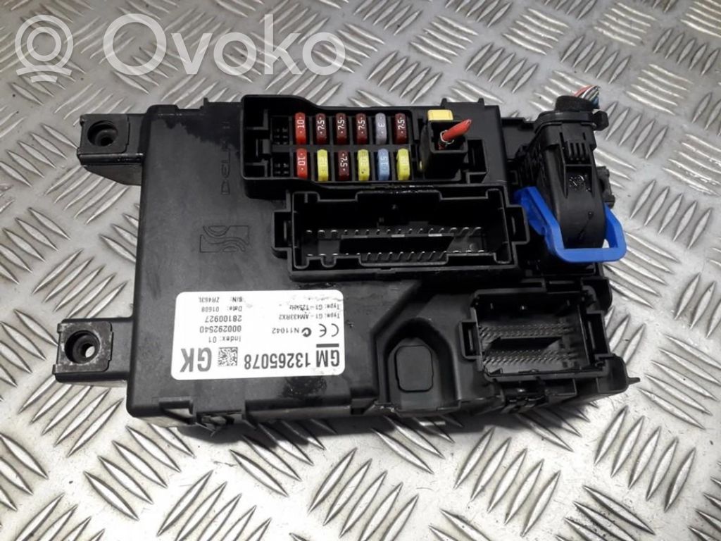Opel Corsa D Comfort/convenience module 