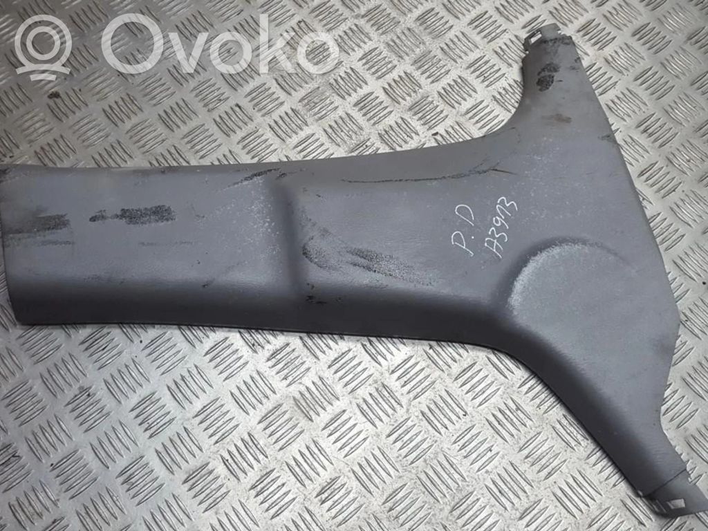 Nissan Almera N16 Otros repuestos del interior 