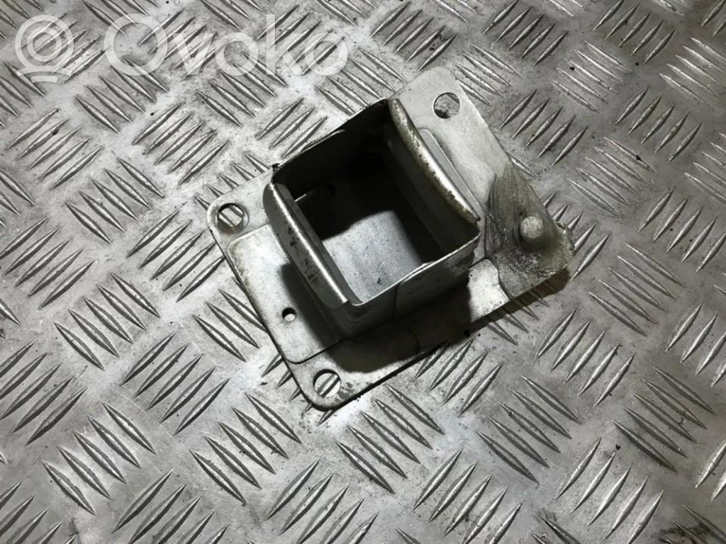 Rover 25 Suport montare bară spate 