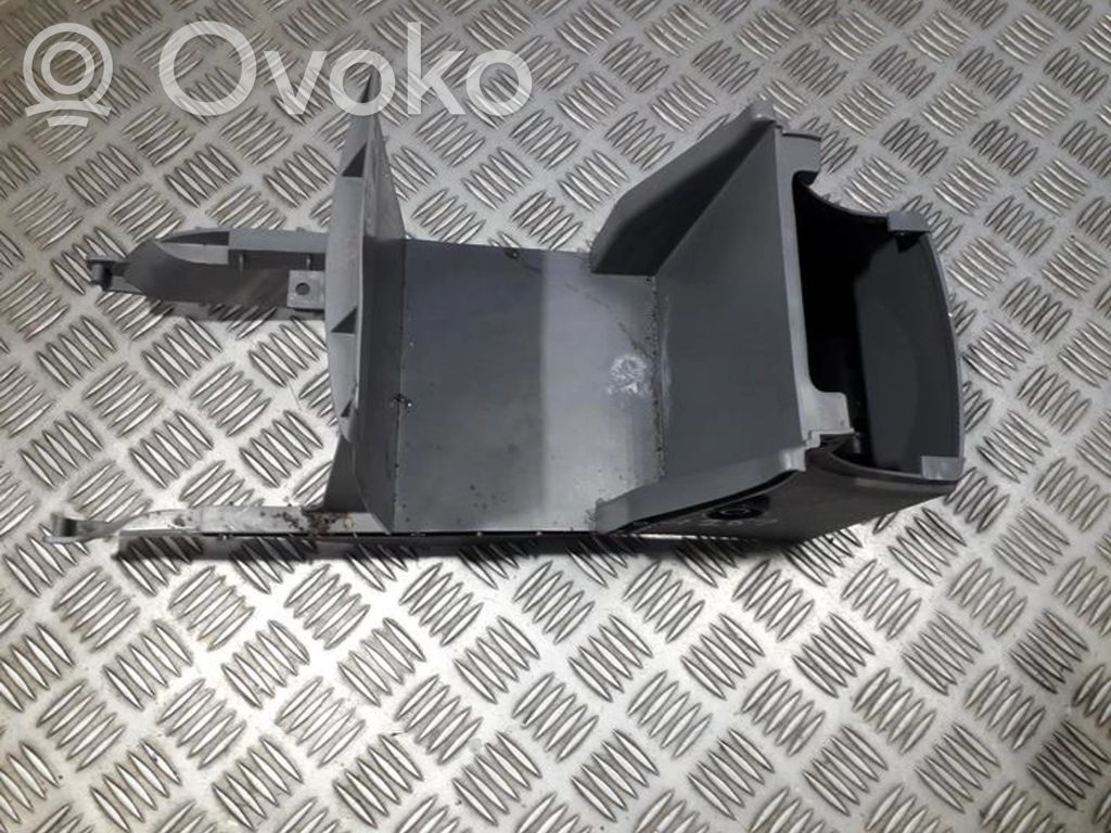 Toyota RAV 4 (XA20) Altra parte interiore