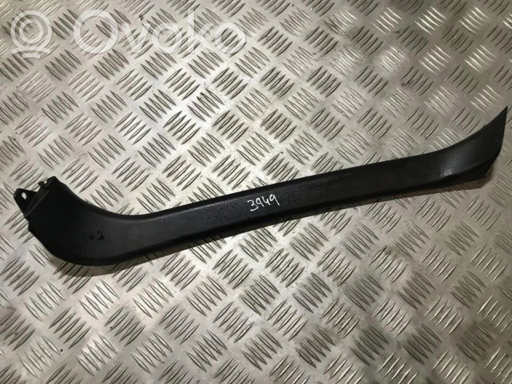 Nissan Almera Tino Altra parte interiore 