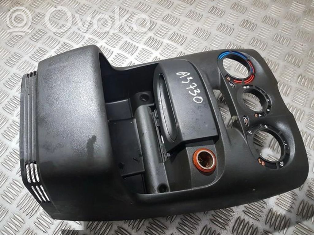 Fiat Punto (188) Altra parte interiore 