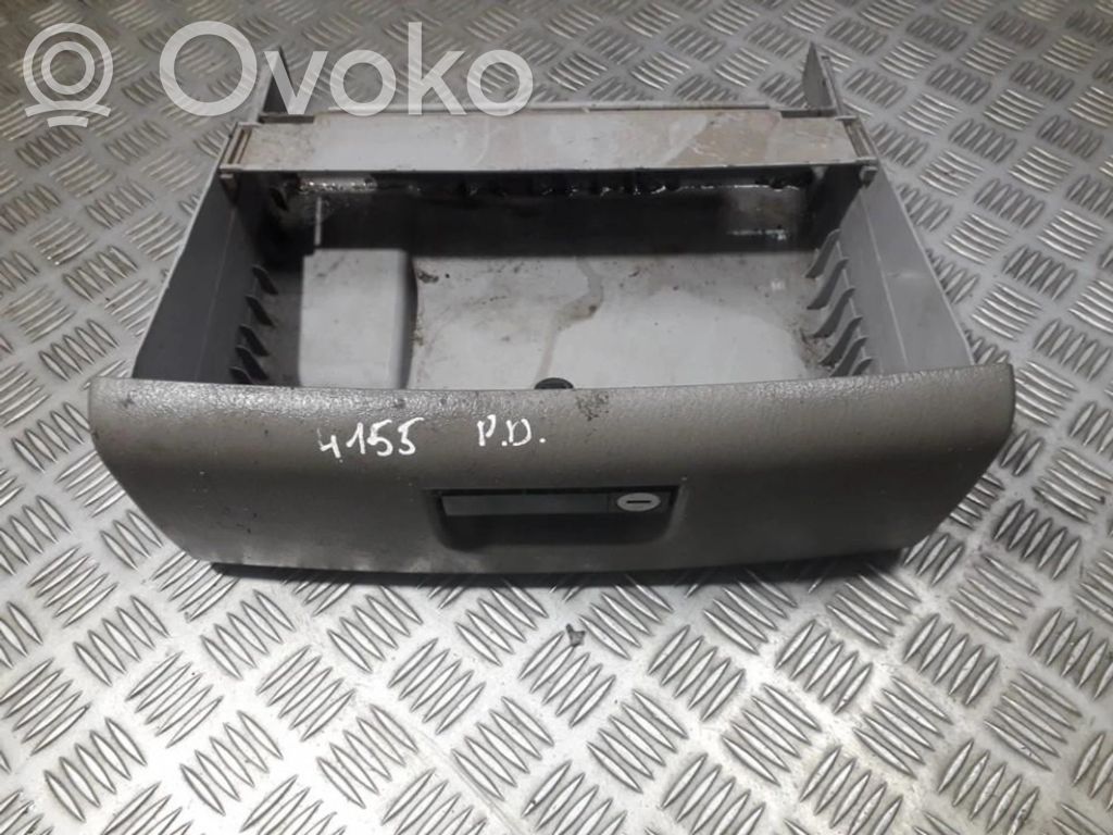 Guantera   812590AC,302628AD,302628AD,302628AD,812590AC,812590AC