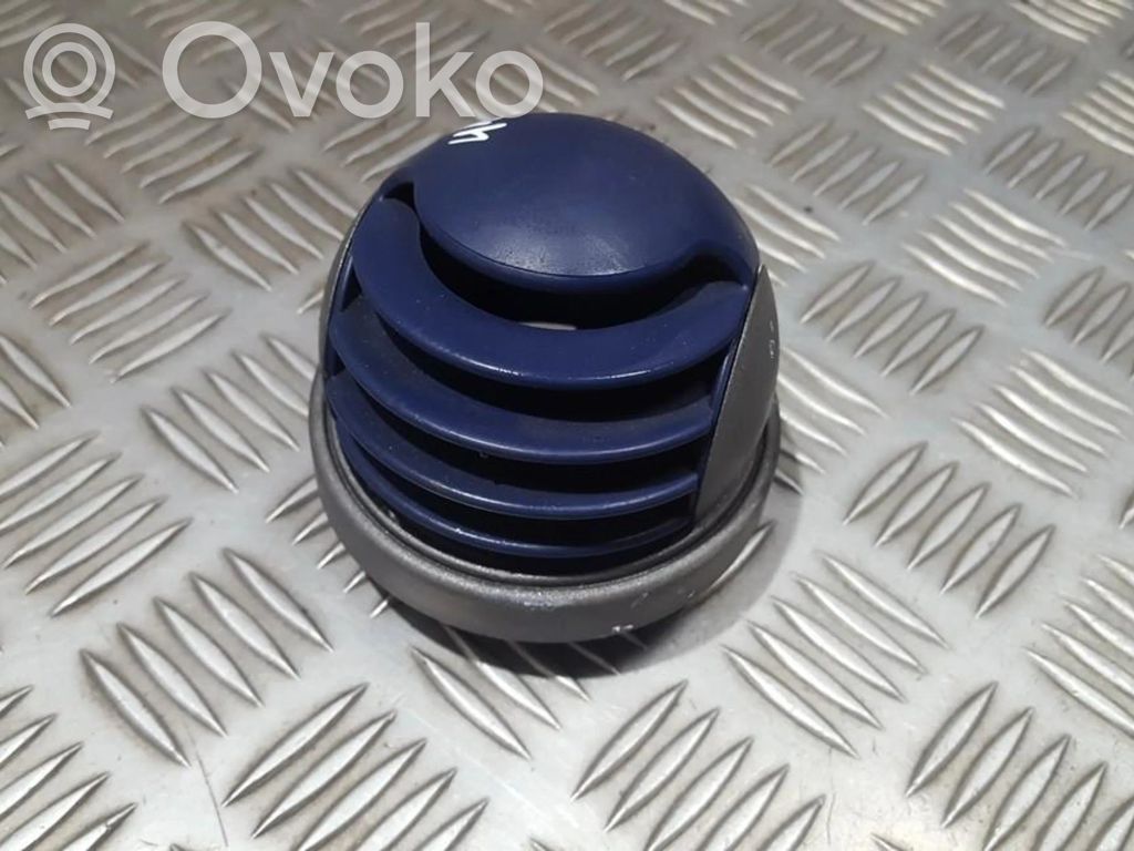 Smart ForTwo I MC01 Rejilla de ventilación central del panel 