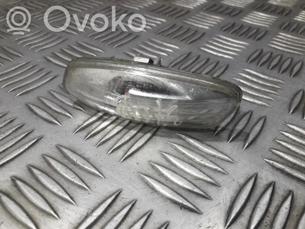 Peugeot 207 Seitenblinker