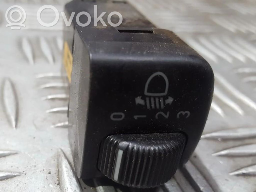 Saab 9-5 Comutator control nivel faruri 