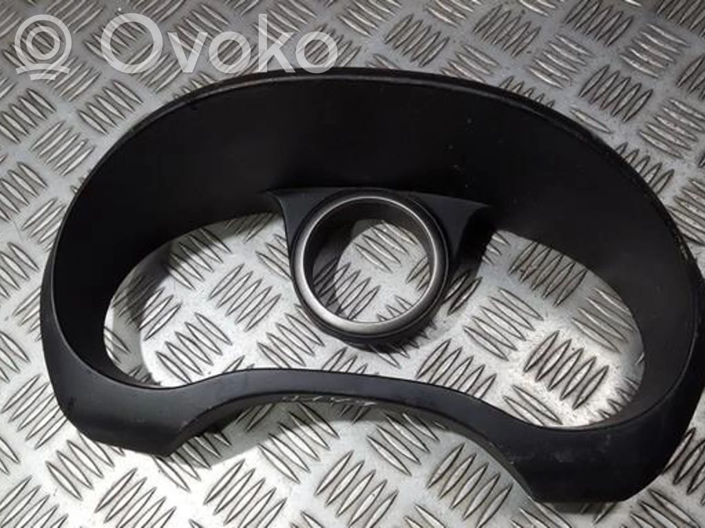 Toyota RAV 4 (XA20) Cornice cruscotto 