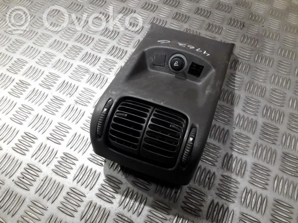Rejilla de ventilación central del panel   4600664,4600664
