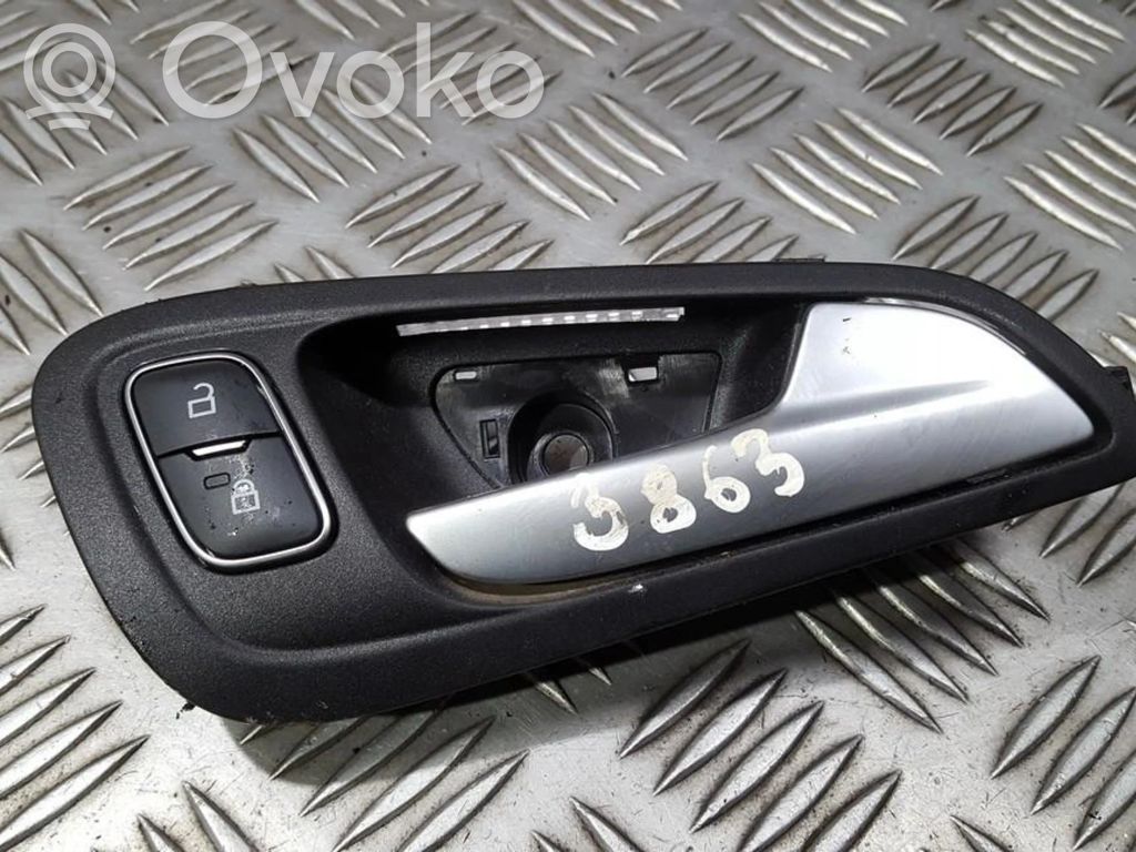 Ford Focus Mâner interior ușă față