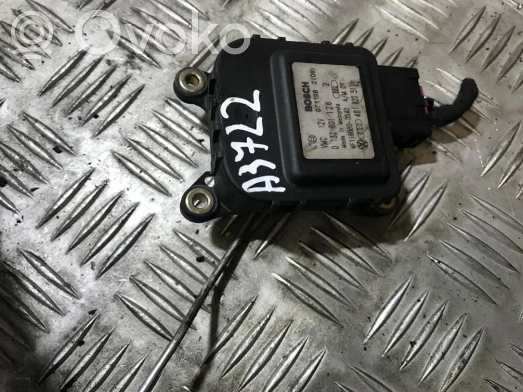 Audi A6 S6 C5 4B Motor/actuator clapetă aer 