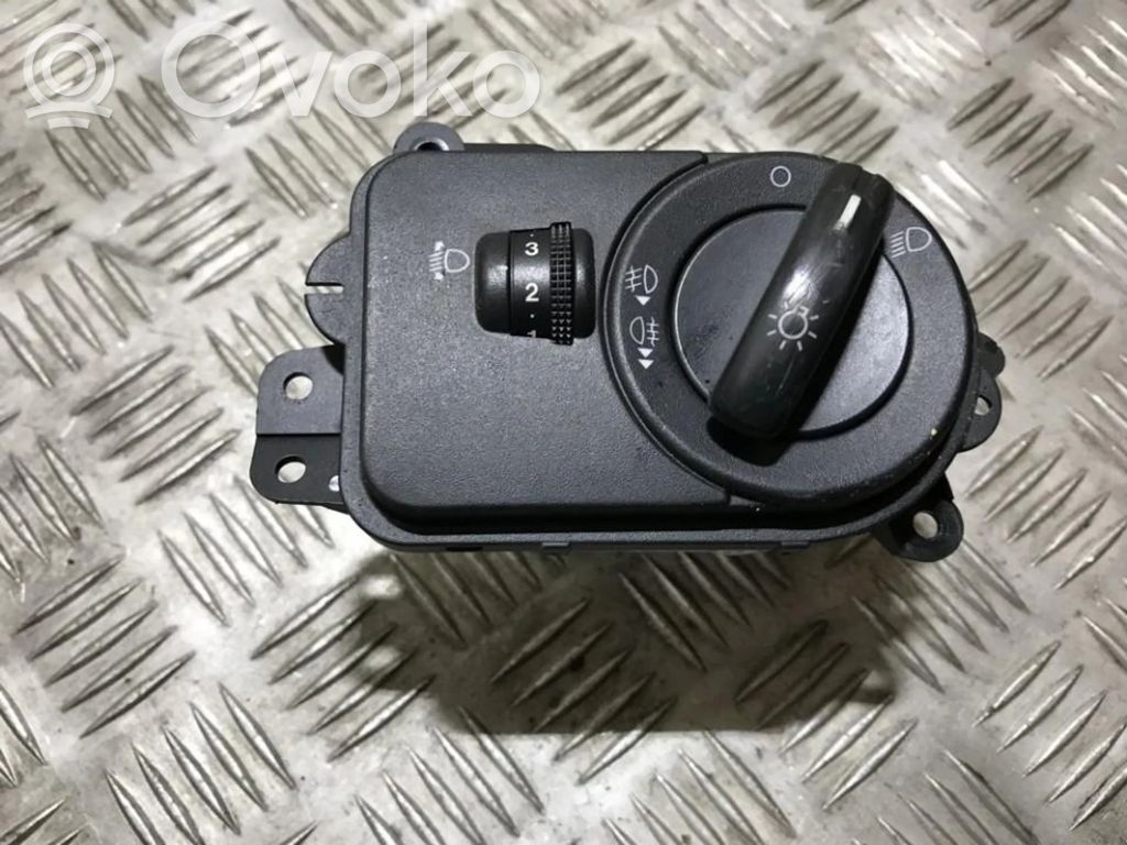 Ford Fiesta Light switch 
