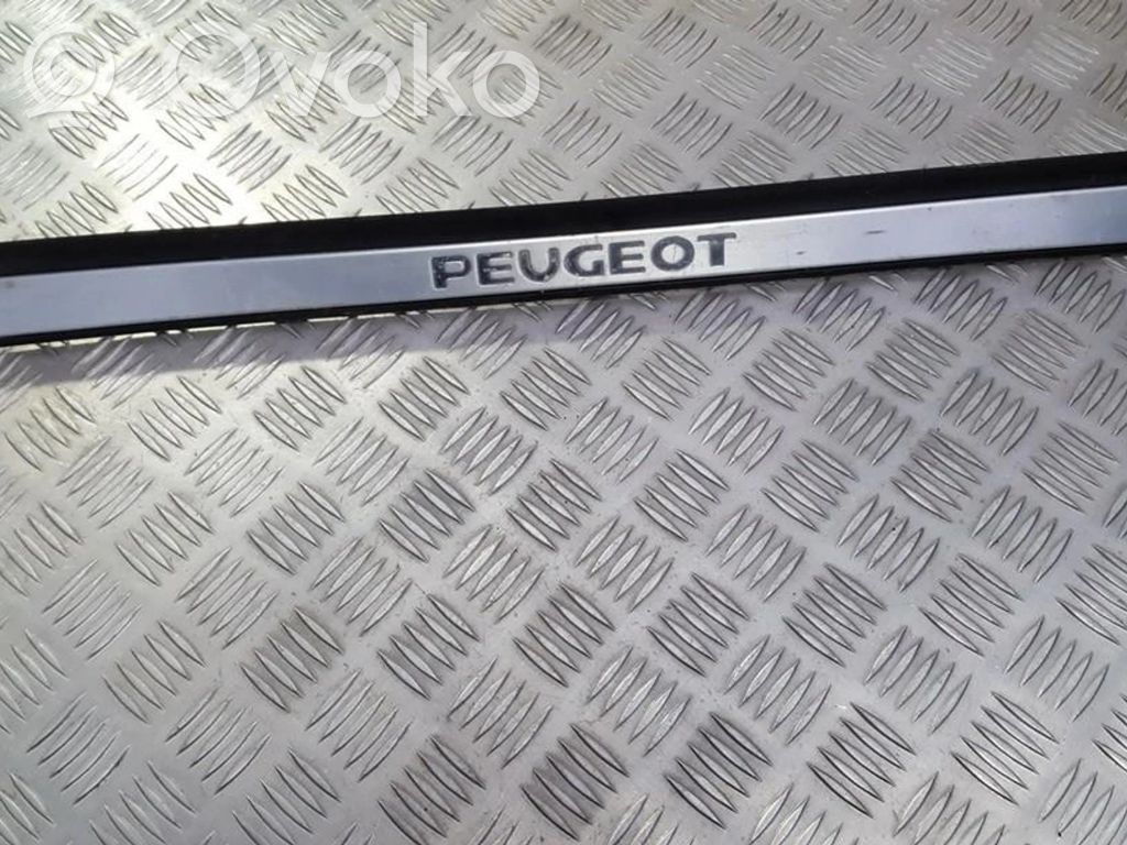 Peugeot 607 Capac prag față 
