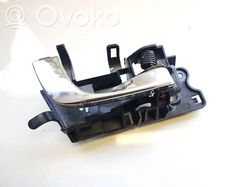 Manecilla interna puerta trasera   SR5884,257C78893,257C78893,SR5884