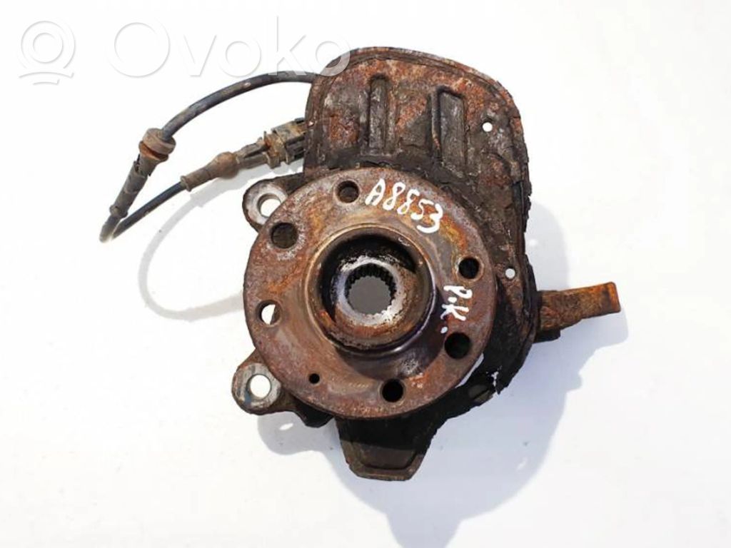 Opel Meriva A Moyeu de roue avant 
