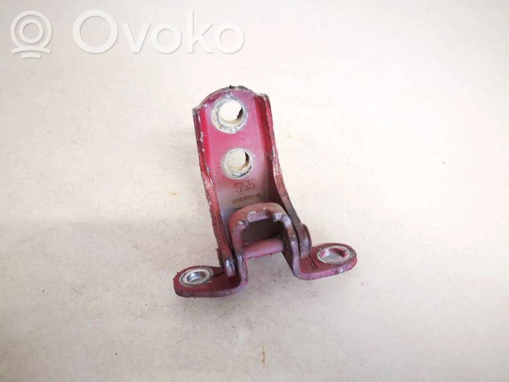 Front door upper hinge