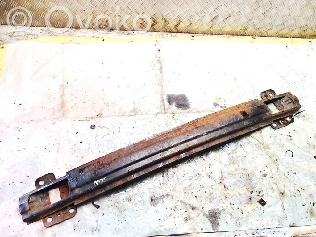 Belka tylna